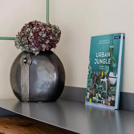 Svyvo Cologne-esch Design *