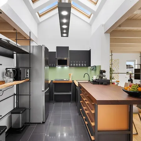 Svyvo Cologne-esch Design *