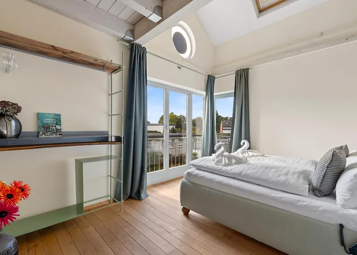 Svyvo Cologne-esch Design *