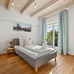 Svyvo Cologne-esch Design Apartment Köln