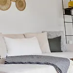 Svyvo Cologne-esch Design Apartment *