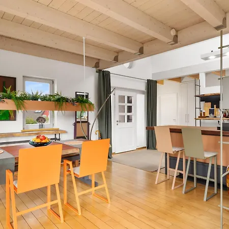 Svyvo Cologne-esch Design * Κολωνία