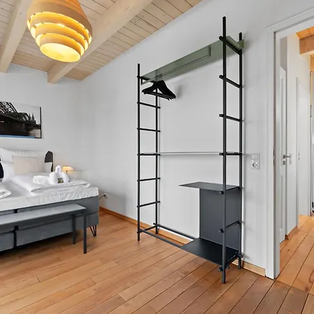 Svyvo Cologne-esch Design Κολωνία